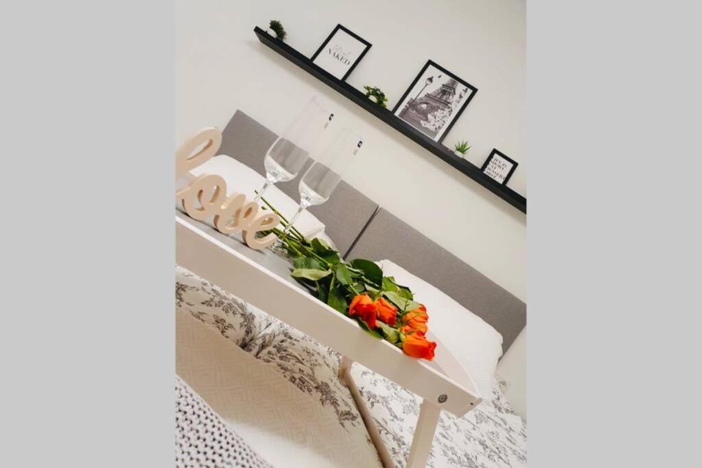 לינץ Leon Apartment Neu! Gemuetlichkeit An Erster Stelle מראה חיצוני תמונה